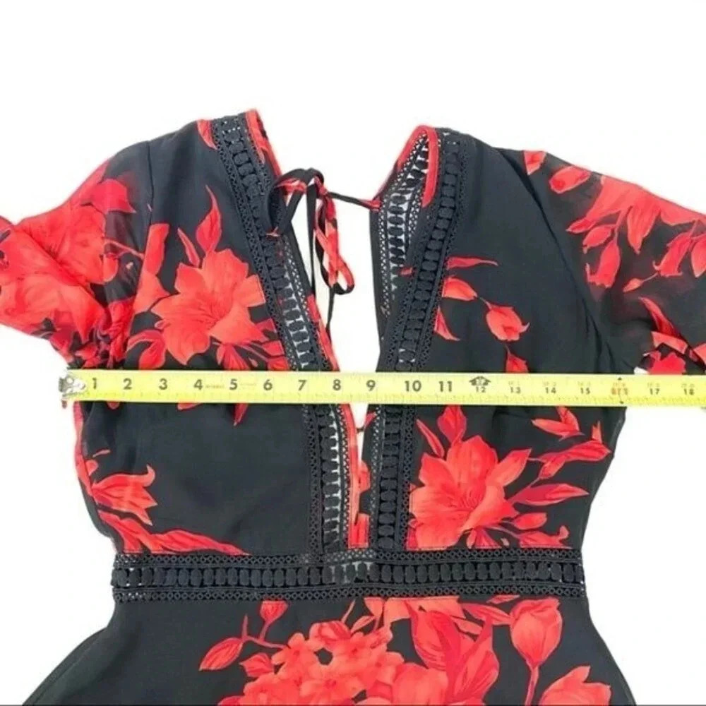 Lulu’s Feel the Love Black & Red Floral Print Bell Sleeve Size S - Picture 10 of 16